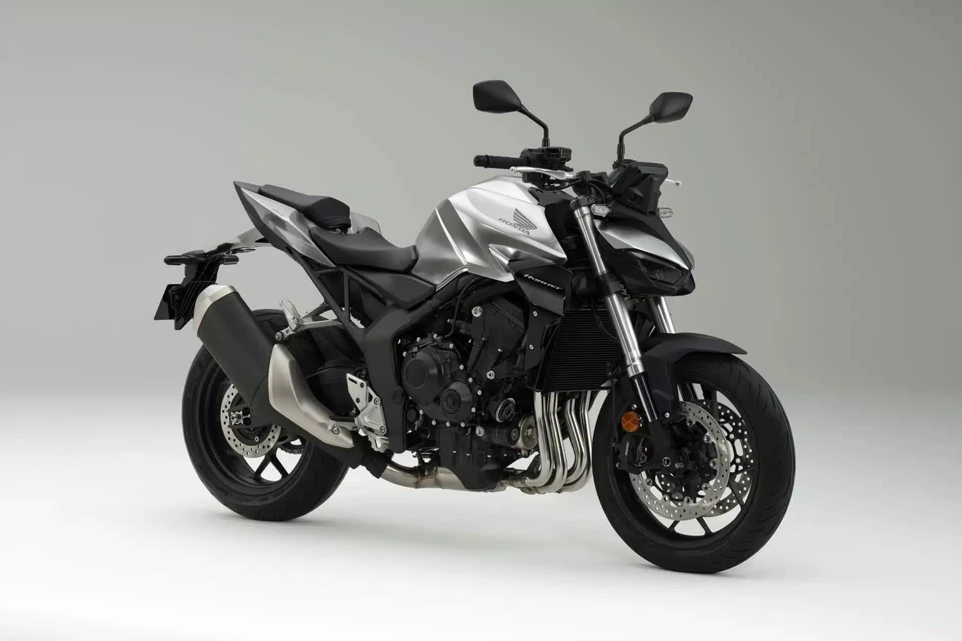 ¿Pensando en comprar una Honda CB1000 Hornet?... Te contamos cuanto te va a costar la fiesta
