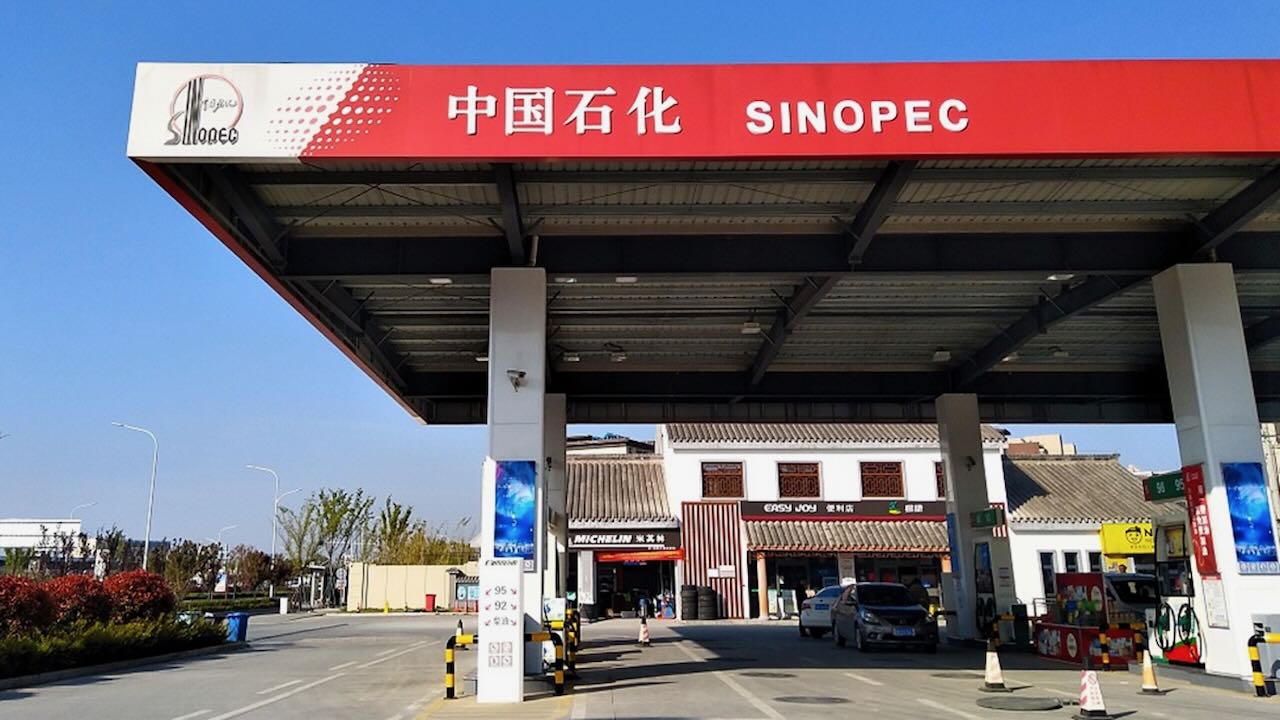 在中国，电动汽车销量将首次超过燃油汽车