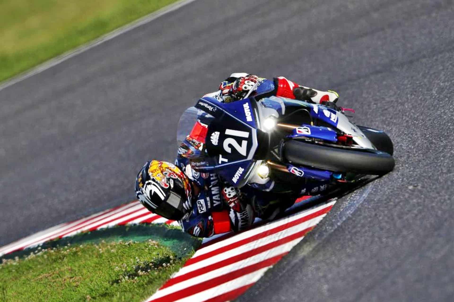 Arai RX-7X Nakasuga 4