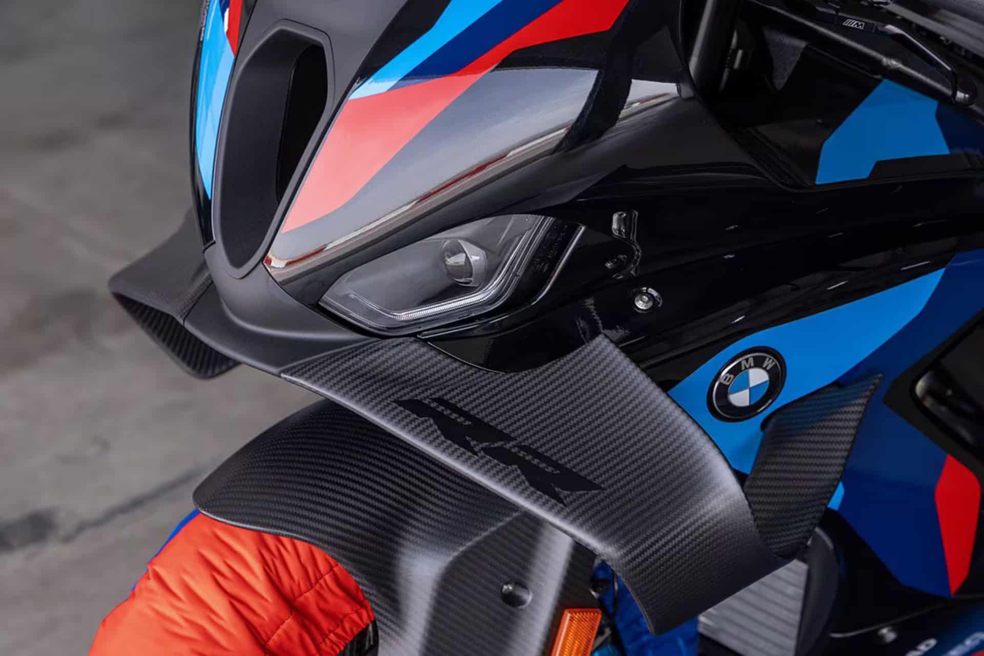 2025 年 BMW S 1000 RR 和 M 1000 RR 扰流板