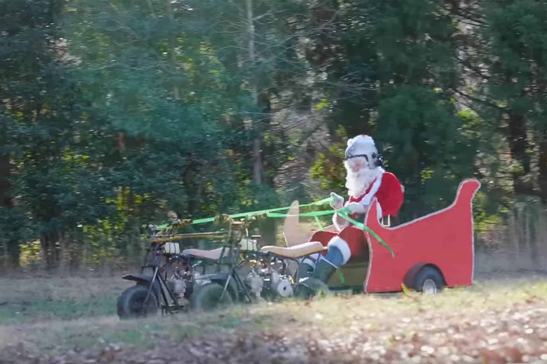 Puede que no lo vieras, pero este año Papá Noel vino en un trineo ¡tirado por motos!