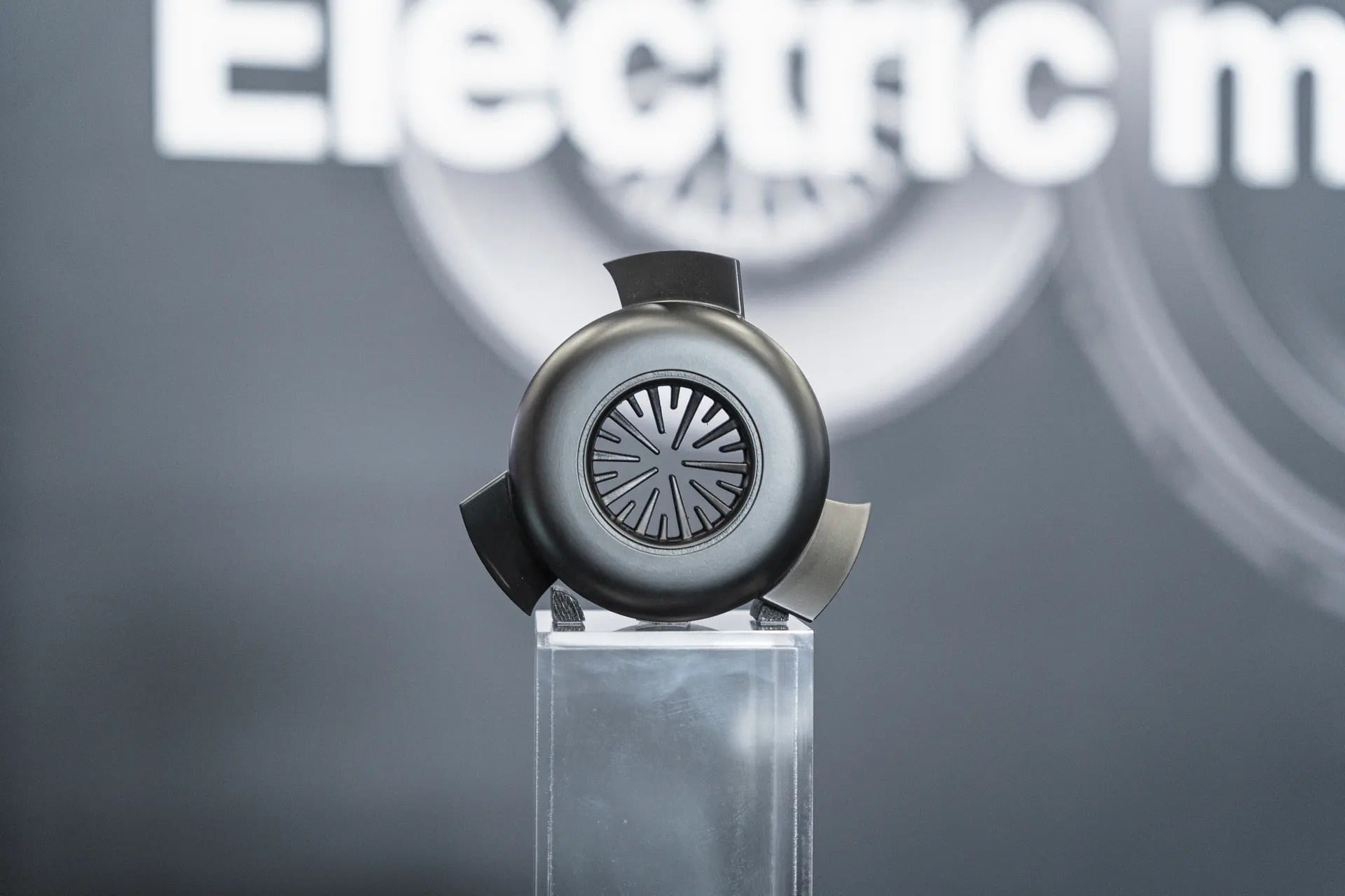 Donut Lab 在 CES 2025 上正式展示其电动机系列