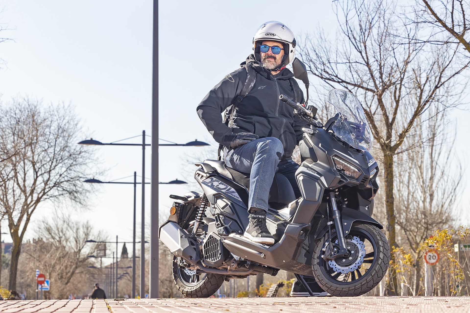 Prueba Keeway Vieste 125 XDV