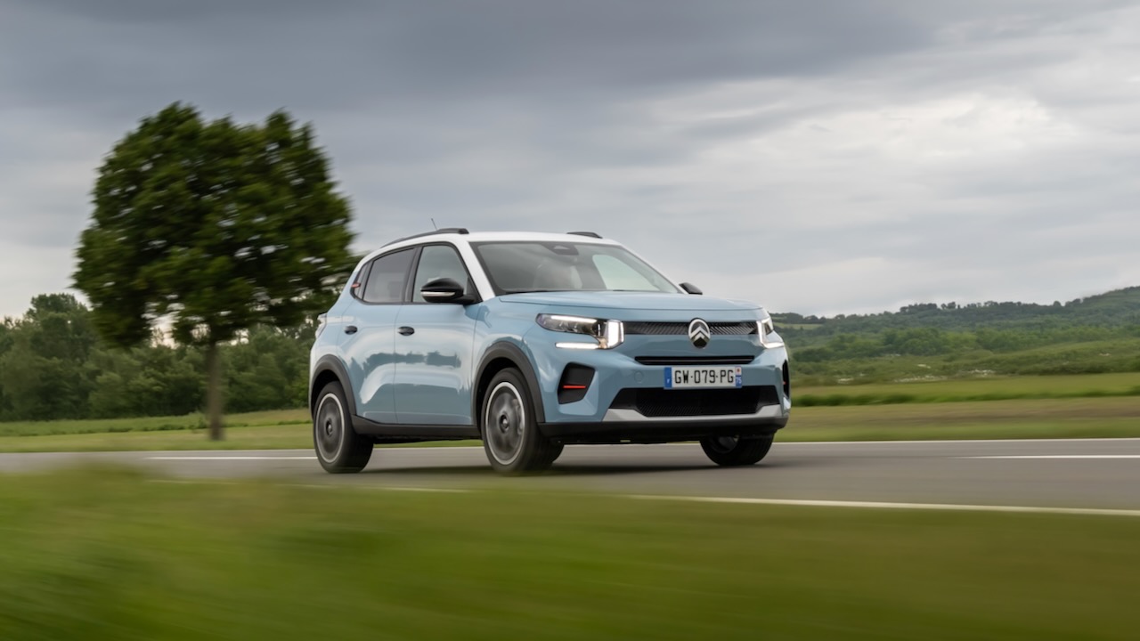 雪铁龙C3业务，侧重于公司