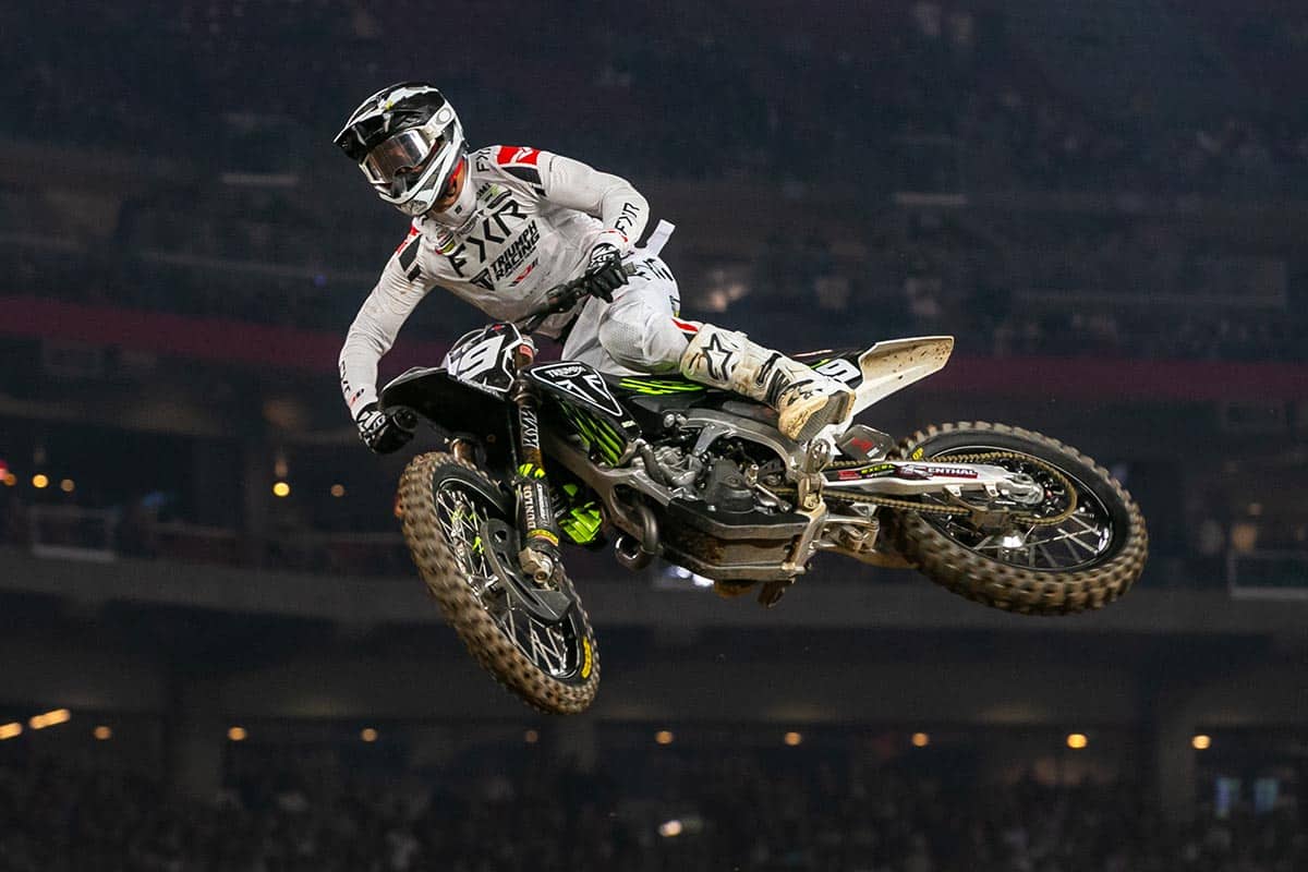 Triumph hace historia en el AMA Supercross, ya tiene su primera victoria