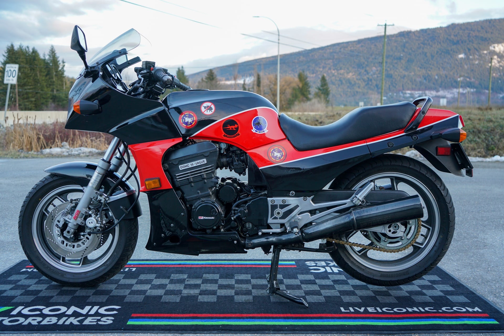 Motos de ensueño a la venta: Kawasaki GPZ900R Ninja de 1986 "Top Gun Tribute"