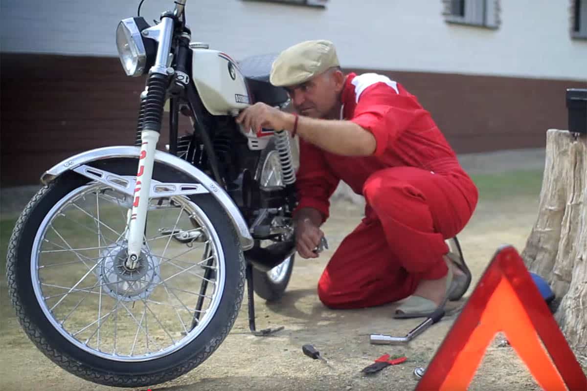 El Koala, su Puch y mucho Rock Rústico