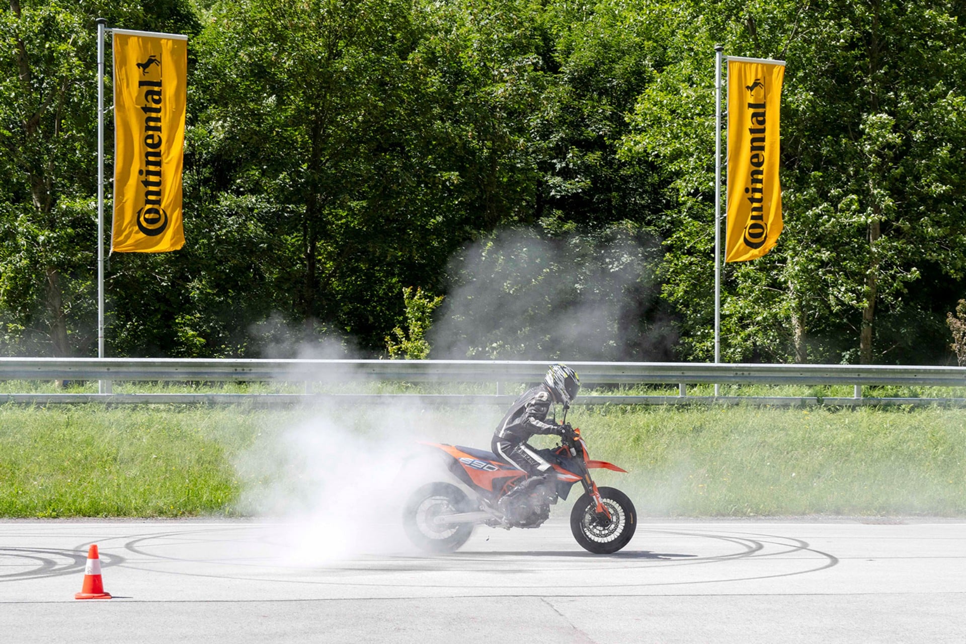 大陆Supermotad Supermotad