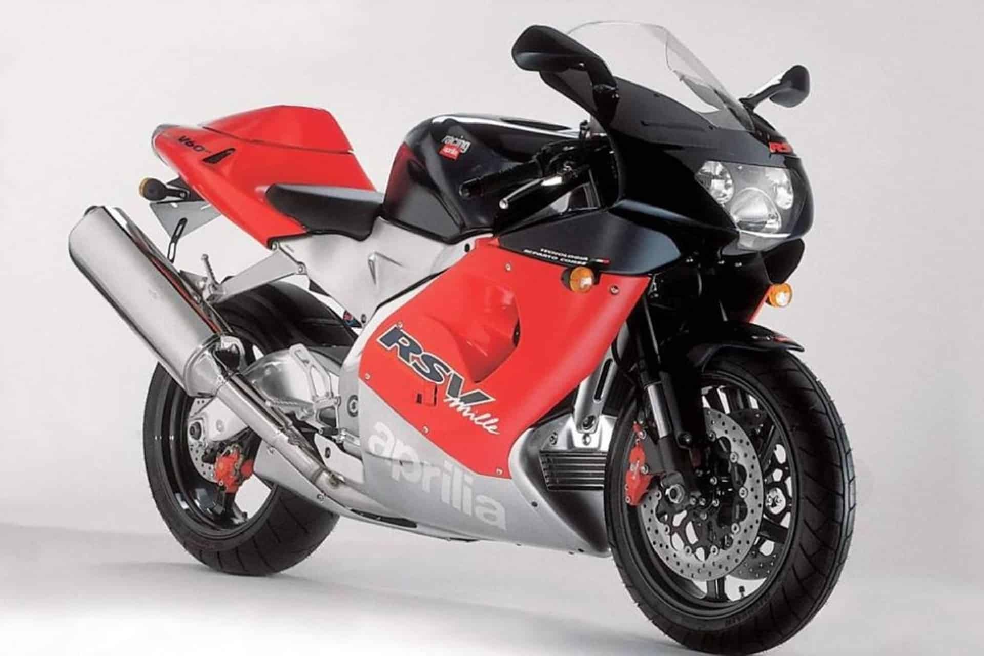 Las icónicas siglas RSV1000 de Aprilia podrían estar de vuelta muy pronto