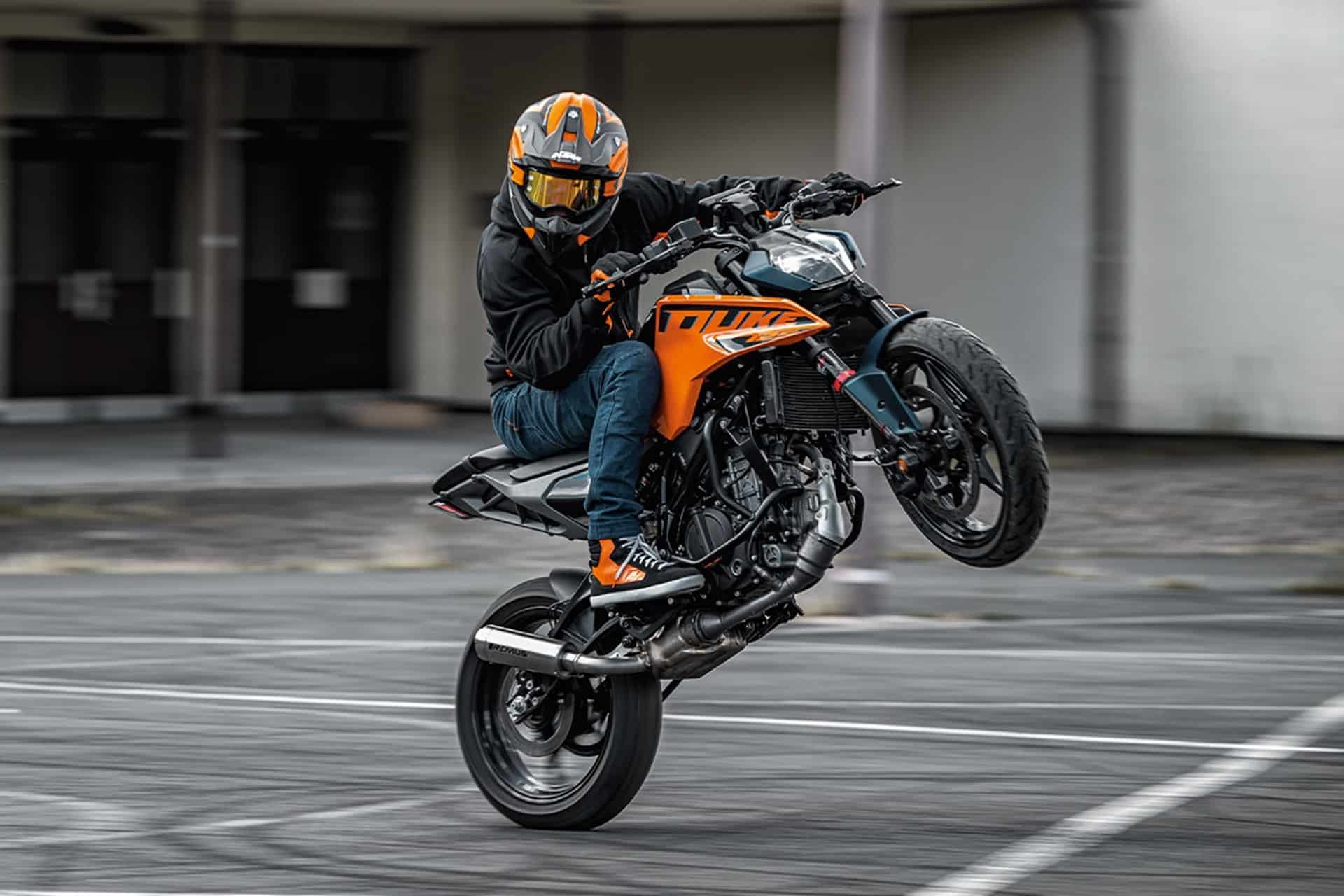 KTM 125 Duke 2024