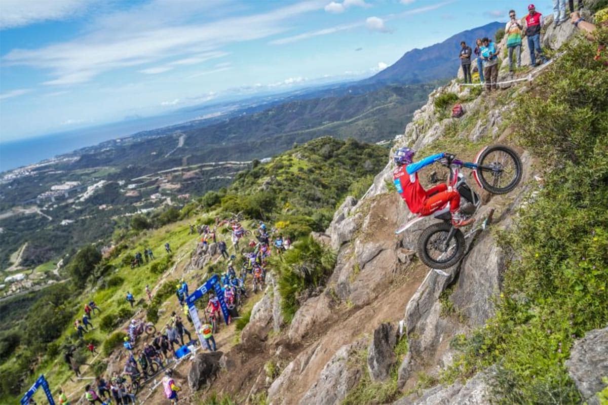 La Montesa eléctrica y Miquel Gelabert debutan en el Mundial de Trial luchando por el podio