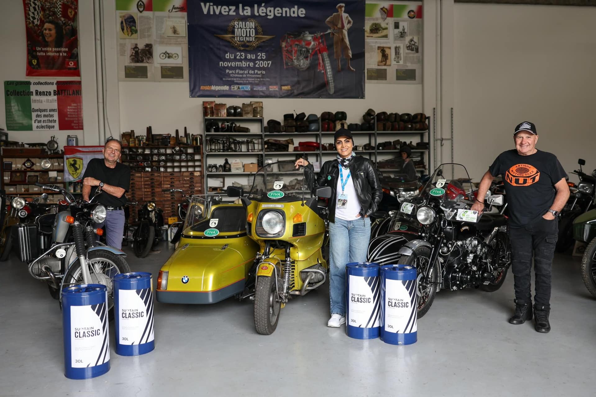 La activista Maryam Talaee participa en el FIVA World Motorcycle Rally 2025 con un sidecar BMW alimentado por biocombustible
