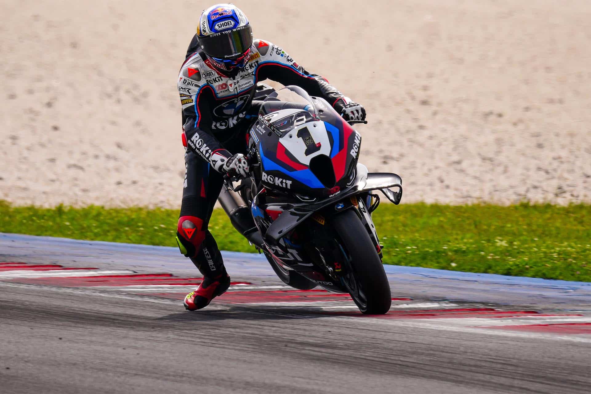 Test WSBK Misano (día 1): Razgatlioglu afila el hacha y bimota se acerca