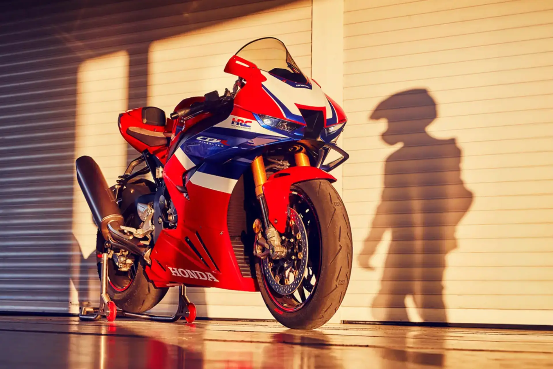 本田CBR1000RR-R Fireblade 2025