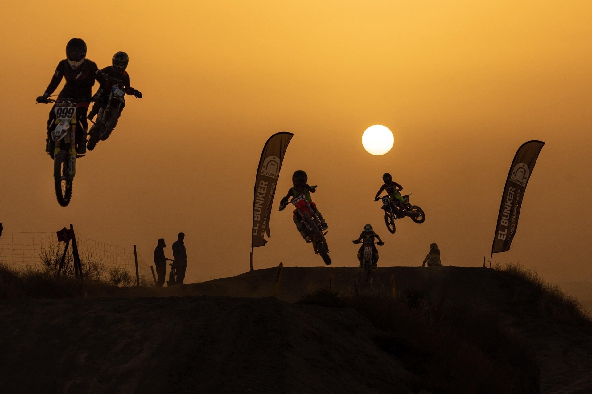 西班牙杜卡迪和葡萄牙和Moto地区掩体使他们的新合作协议正式