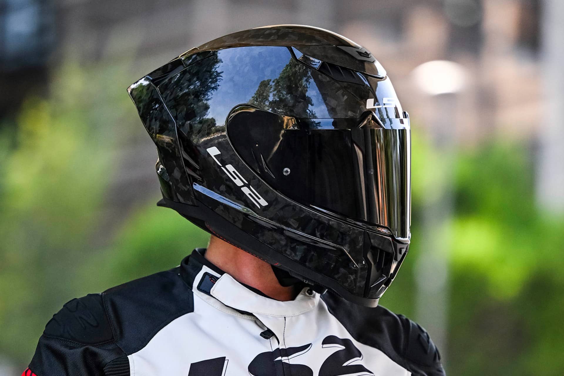 头盔的生命回收