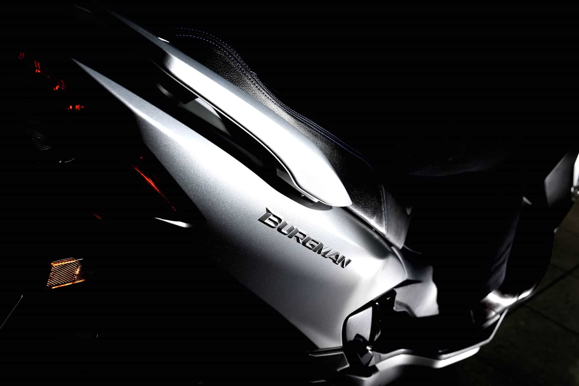 铃木Burgman 400 2026