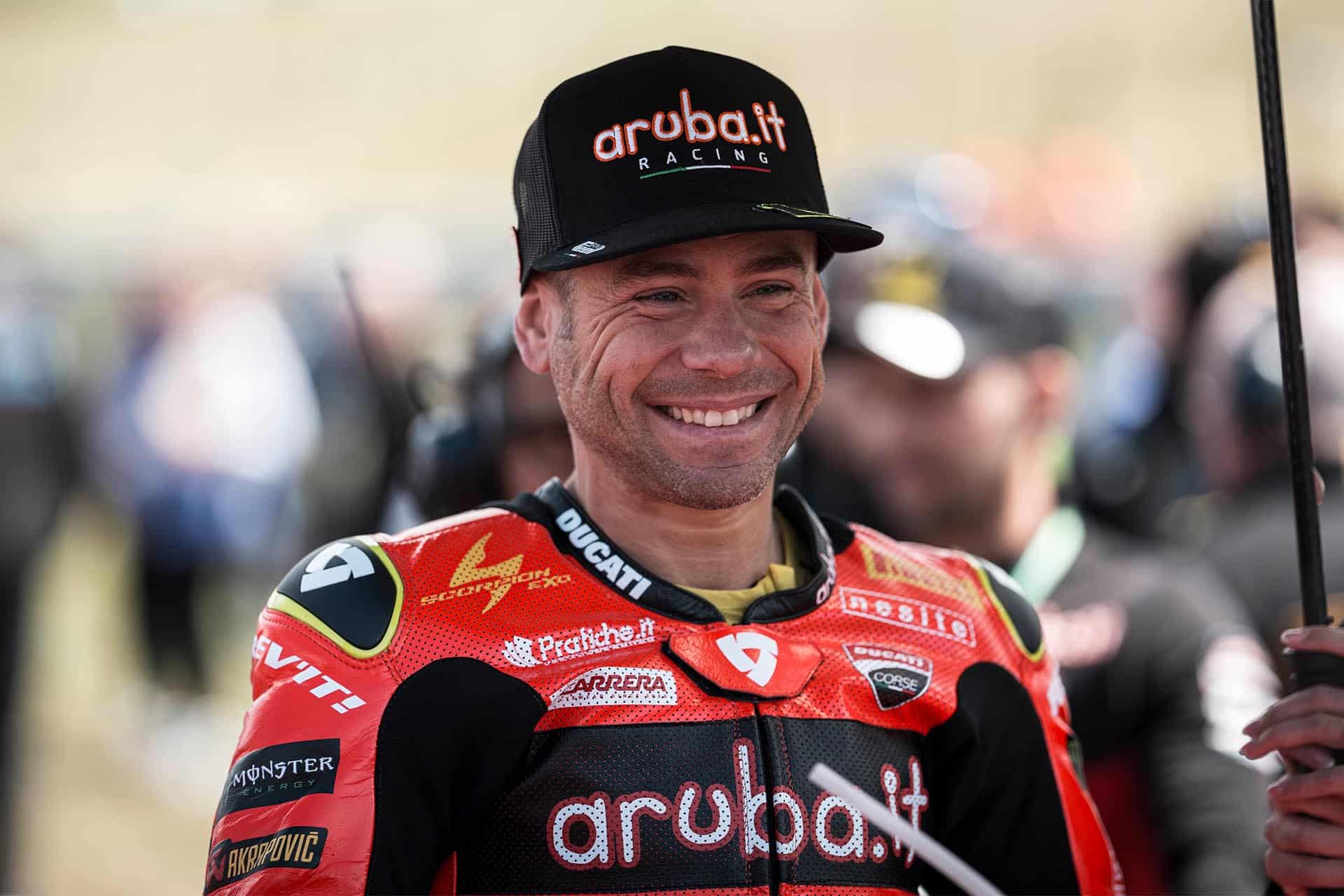 Álvaro Bautista está fuera de Ducati pero quiere seguir en el WSBK: ¿Qué opciones hay?