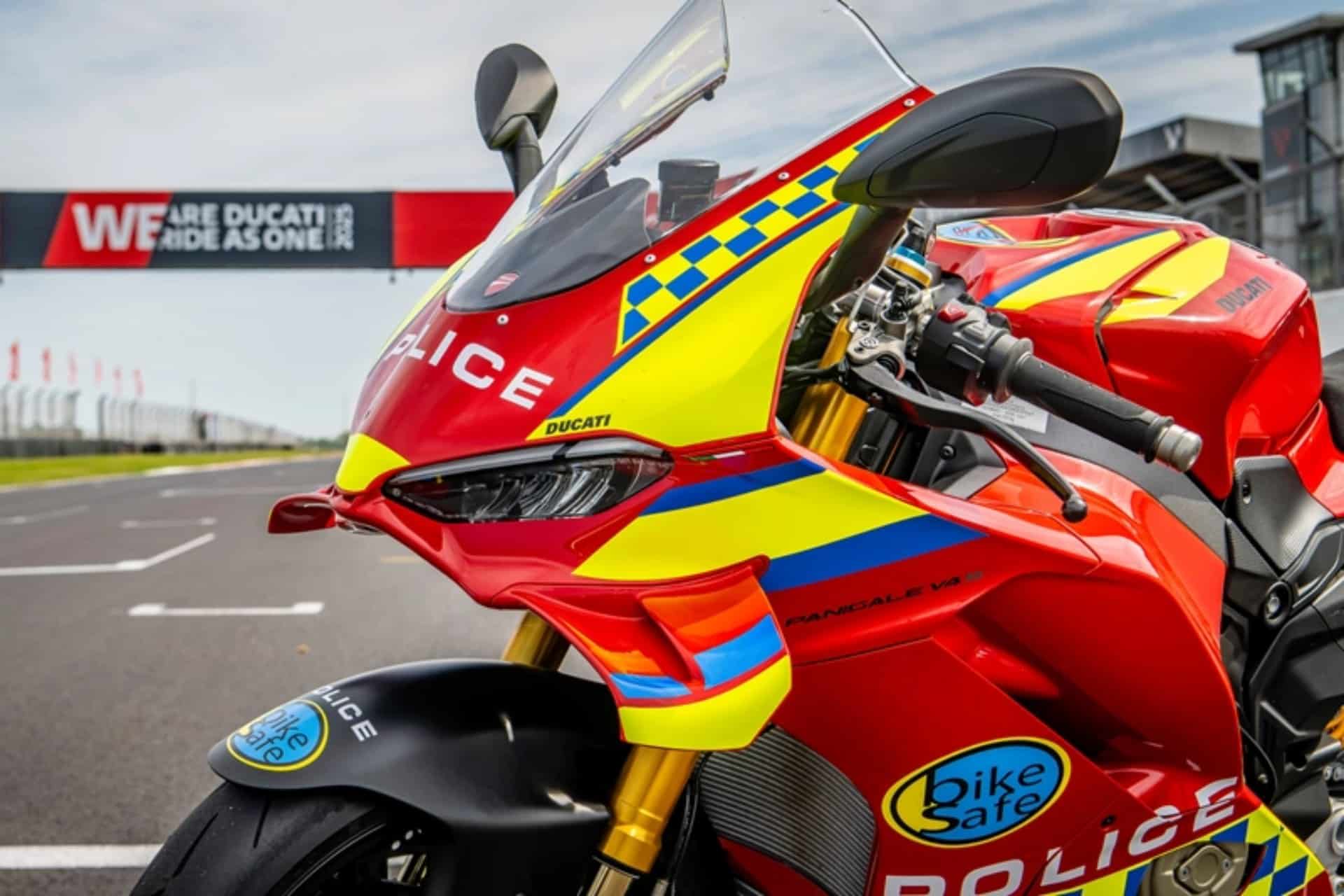 Ducati Panigale V4S a BikeSafe