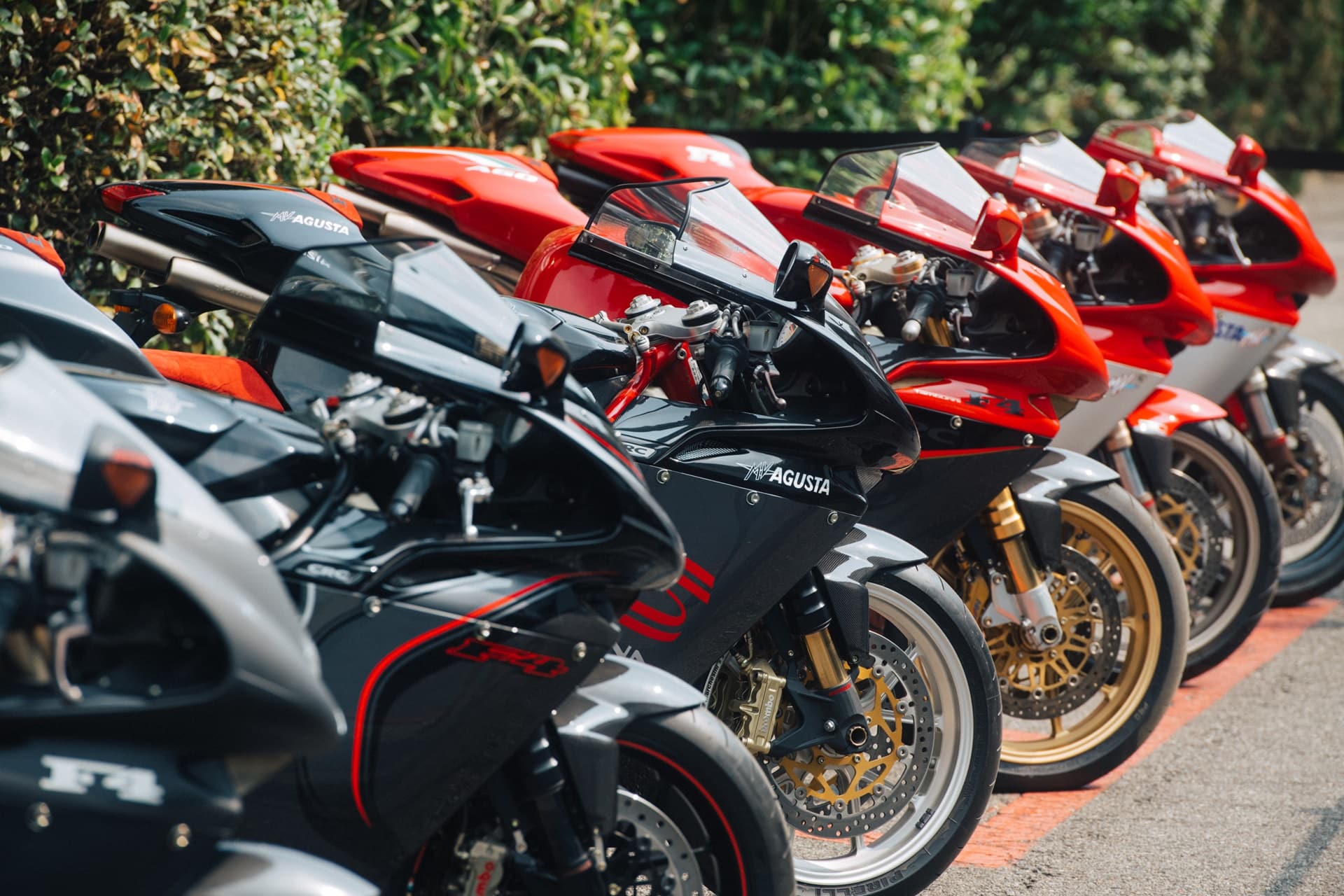 MV Agusta庆祝其第一版开放式门的认可