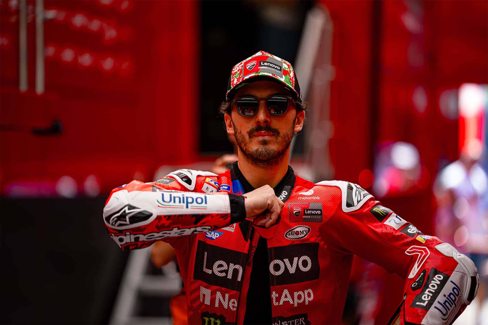 Bagnaia对摩托车不满意，但她的时代与2024年相似