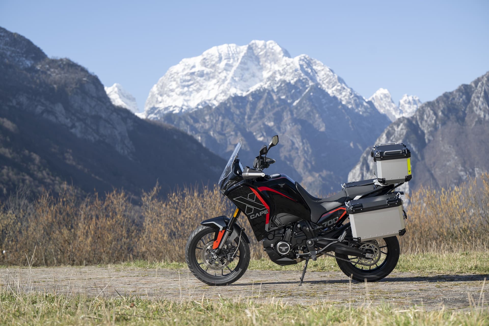 X-Cape 700在我国Moto Morini的官方特许经营者处