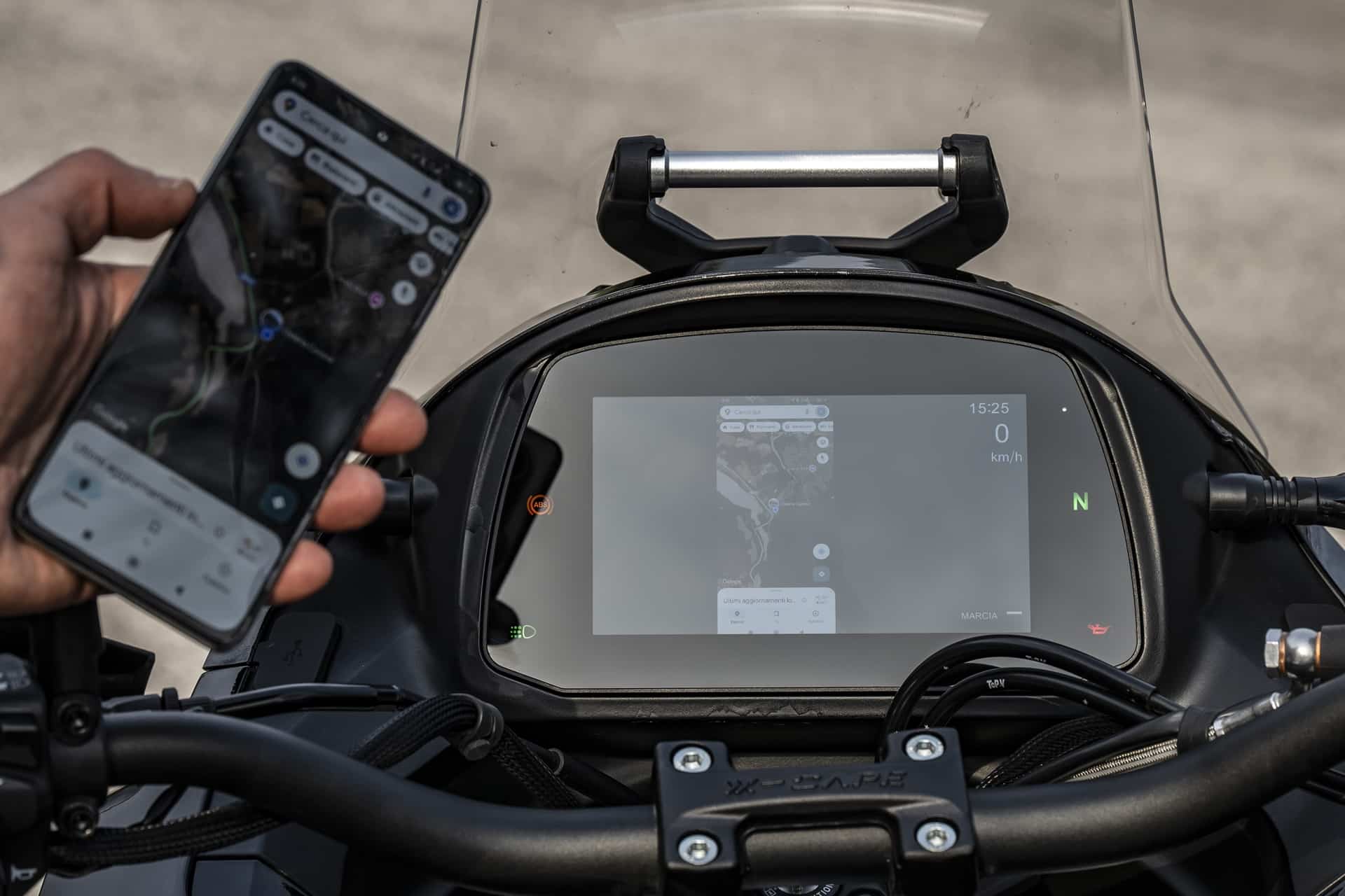 X-Cape 700在我国Moto Morini的官方特许经营者处