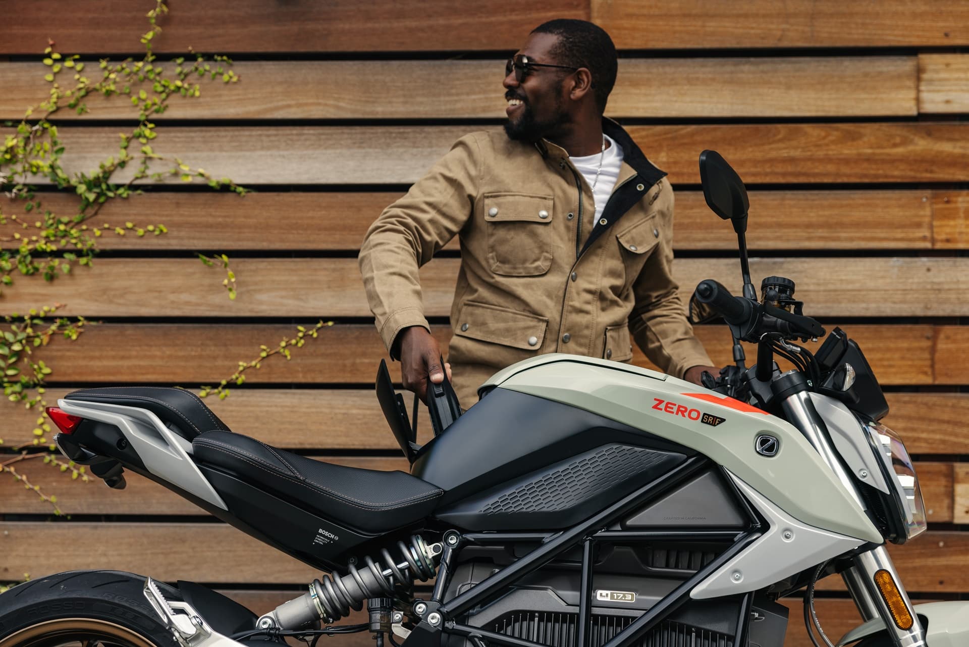 电动摩托车上的神话和现实：零摩托车响应数据