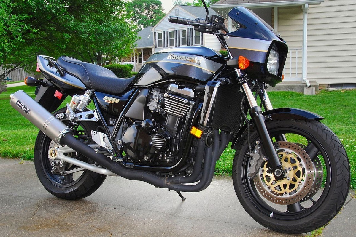 川崎批准了预期Z1100 2026的复古版本