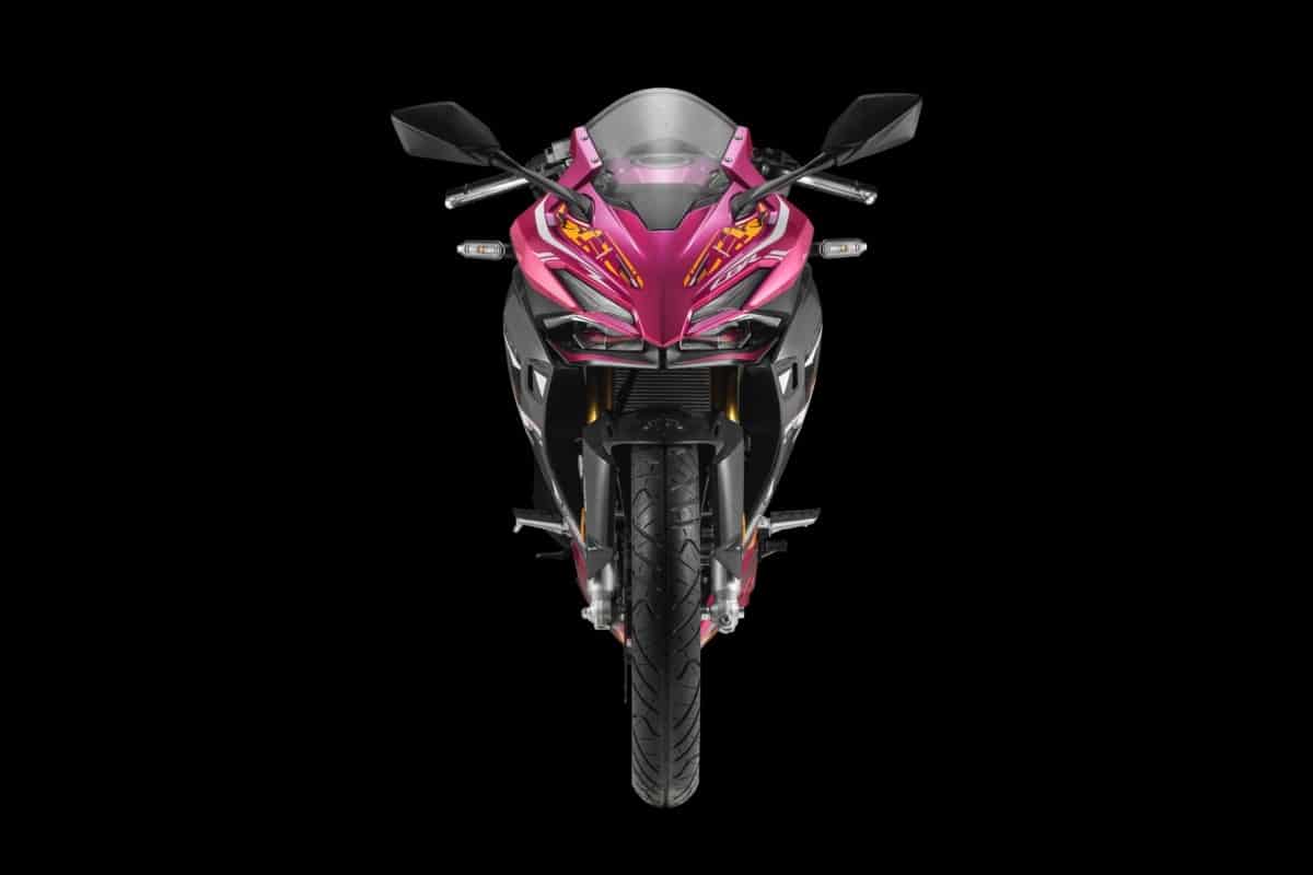 CBR150R Cyber​​roar：本田的小体育连衣裙特别版