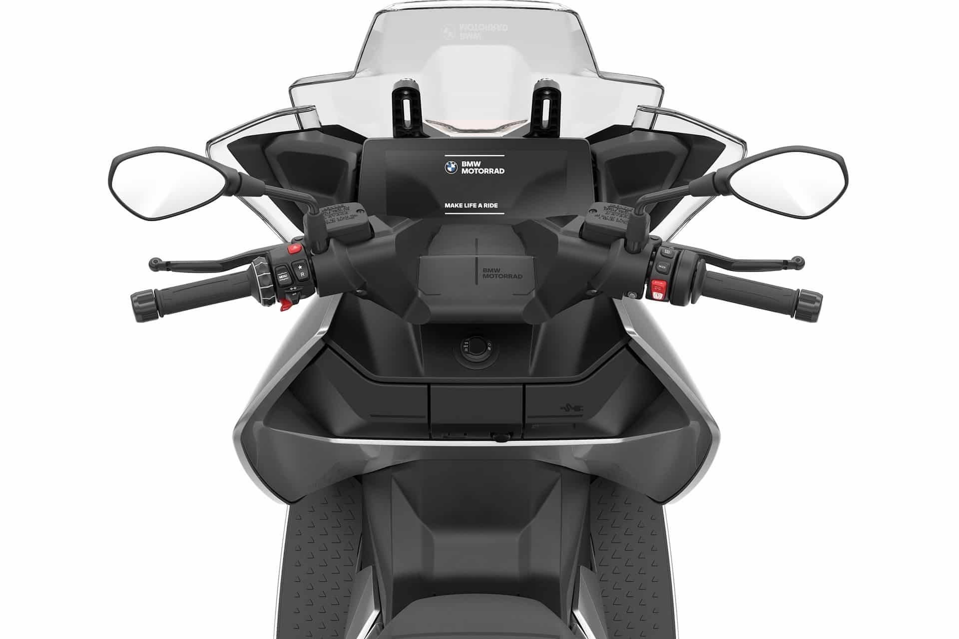 BMW CE 04 2026：“ Maxi-EV”国王正在为新季节做准备