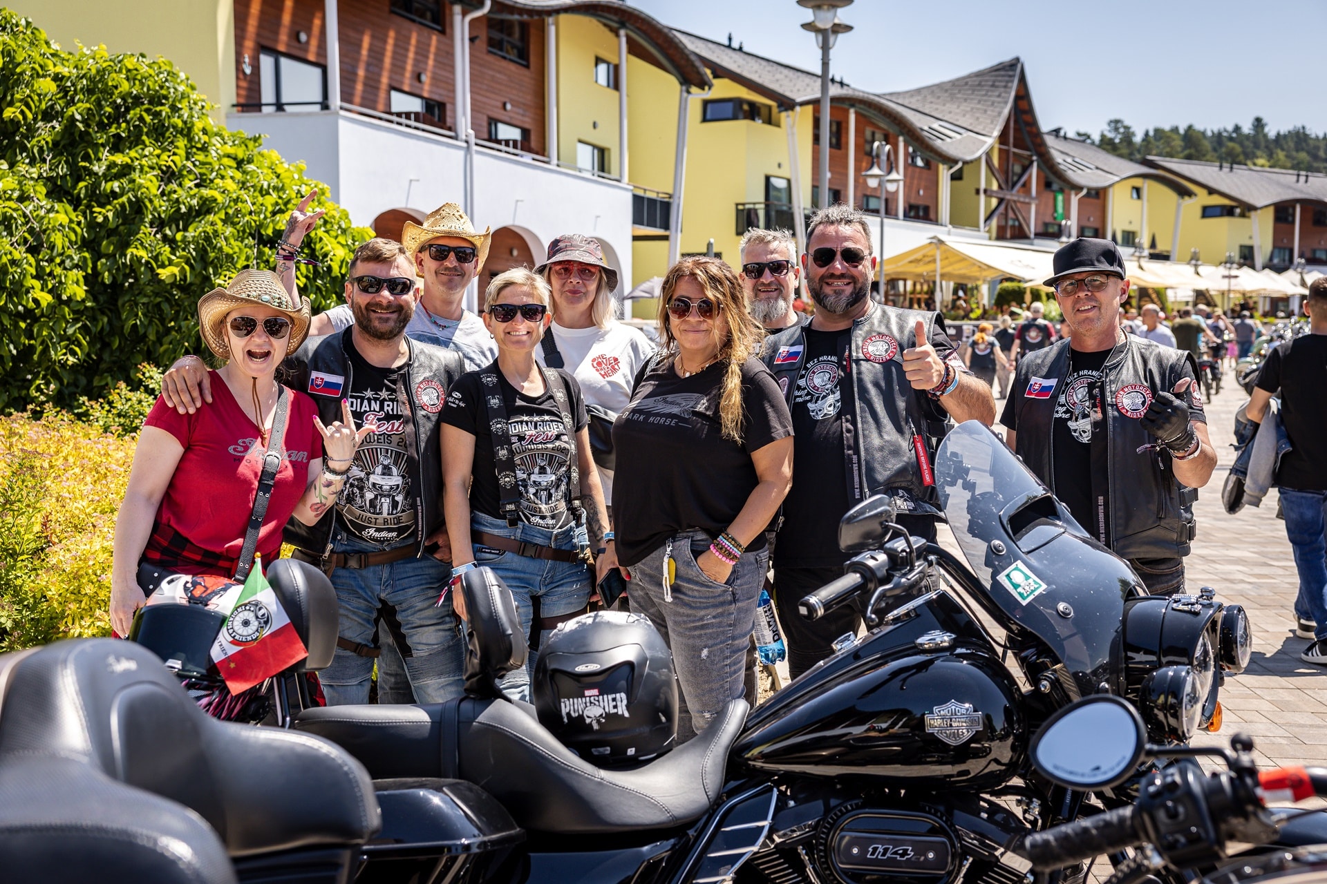 印度骑手节2025年：在一个难忘的庆祝活动中，来自44个不同国家的近4,000名参与者