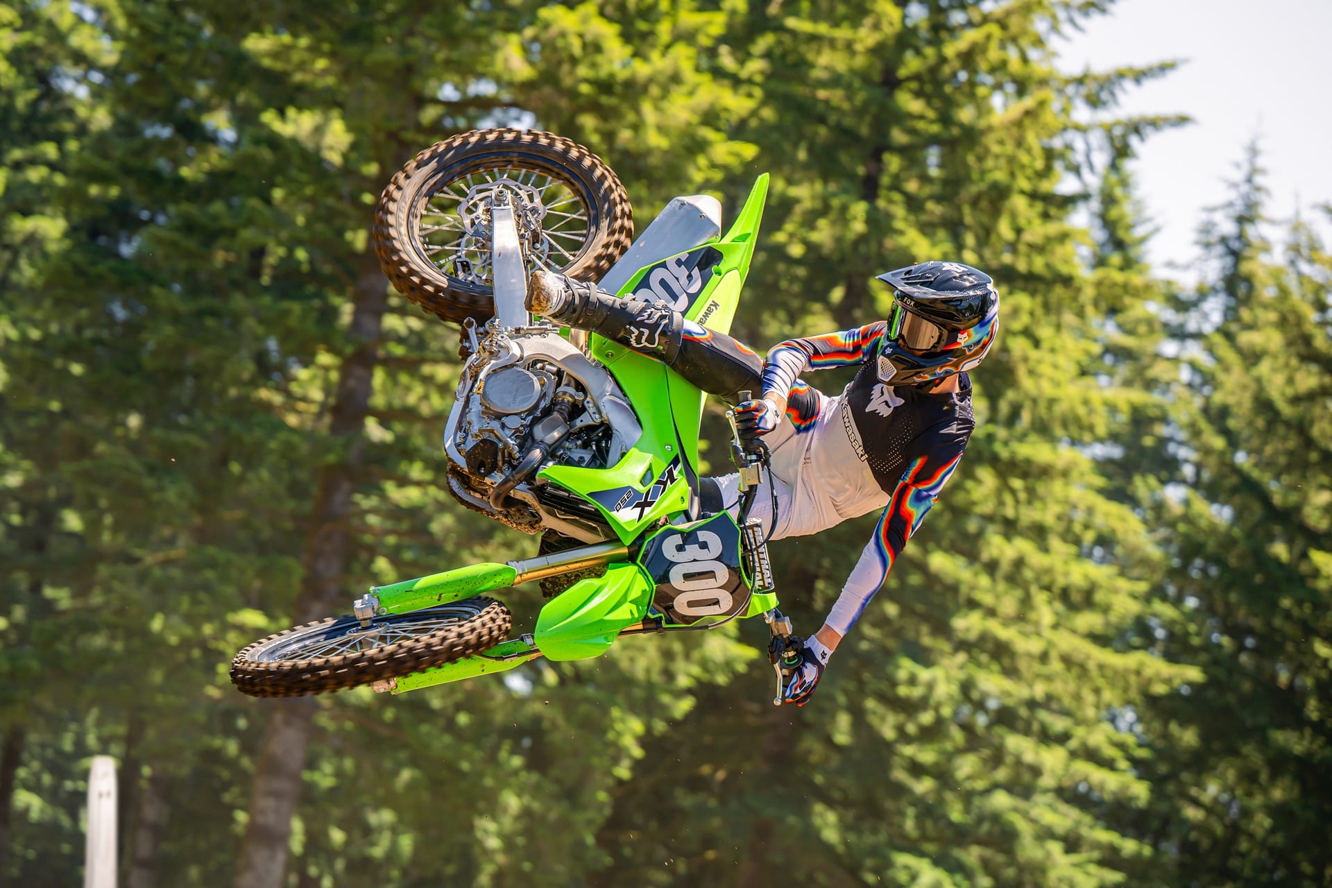Nueva gama Kawasaki KX 2026: Cuatro modelos de diferentes disciplinas en cilindradas de 250 y 450 cc