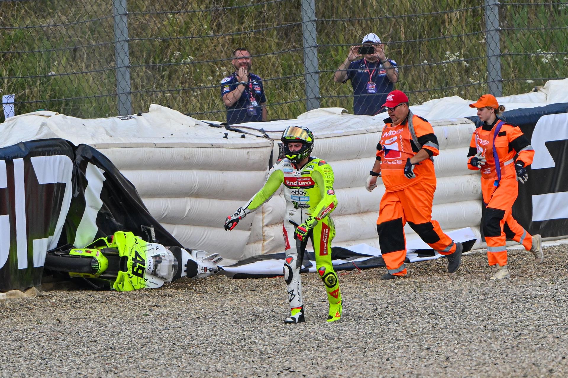 使用双重格式，在轻伤的情况下，有更多时间恢复