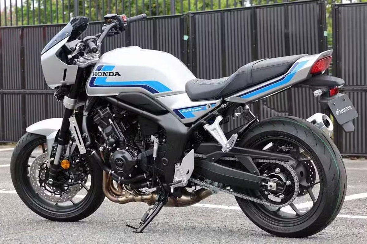 本田在8小时的铃木2025之际展示了其未来的CB1000F范围，包括变体