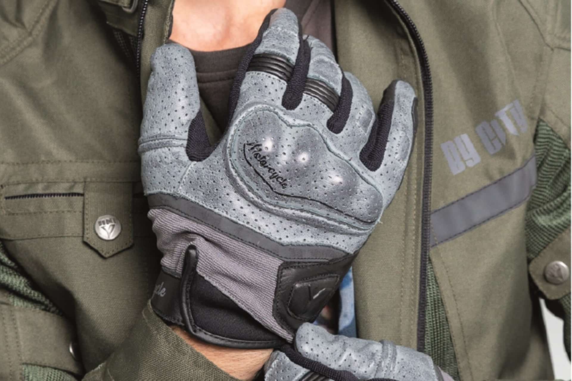 Guantes Tokio Man de ByCity: Confort y estilo en la conducción urbana