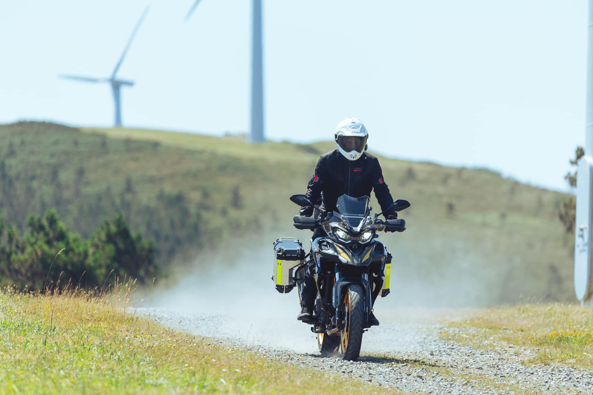 测试QJ电机SRT 900 S/SX