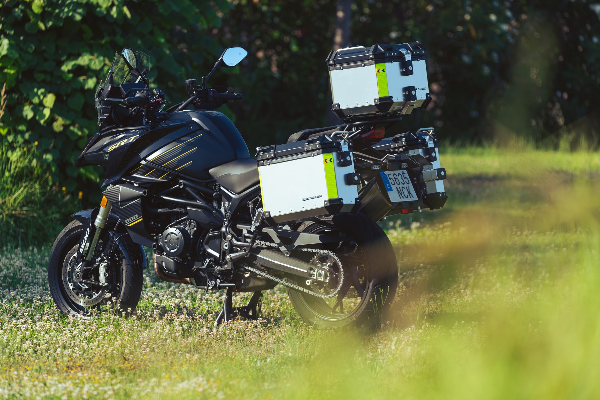 测试QJ电机SRT 900 S/SX