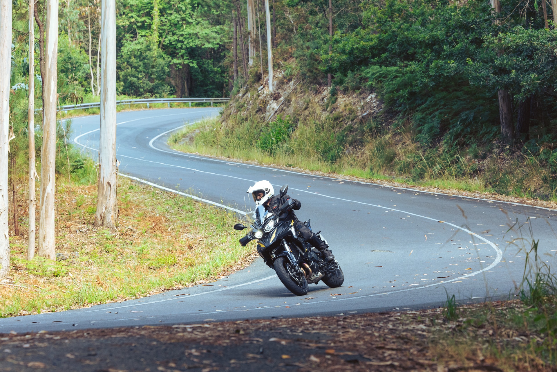 测试QJ电机SRT 900 S/SX