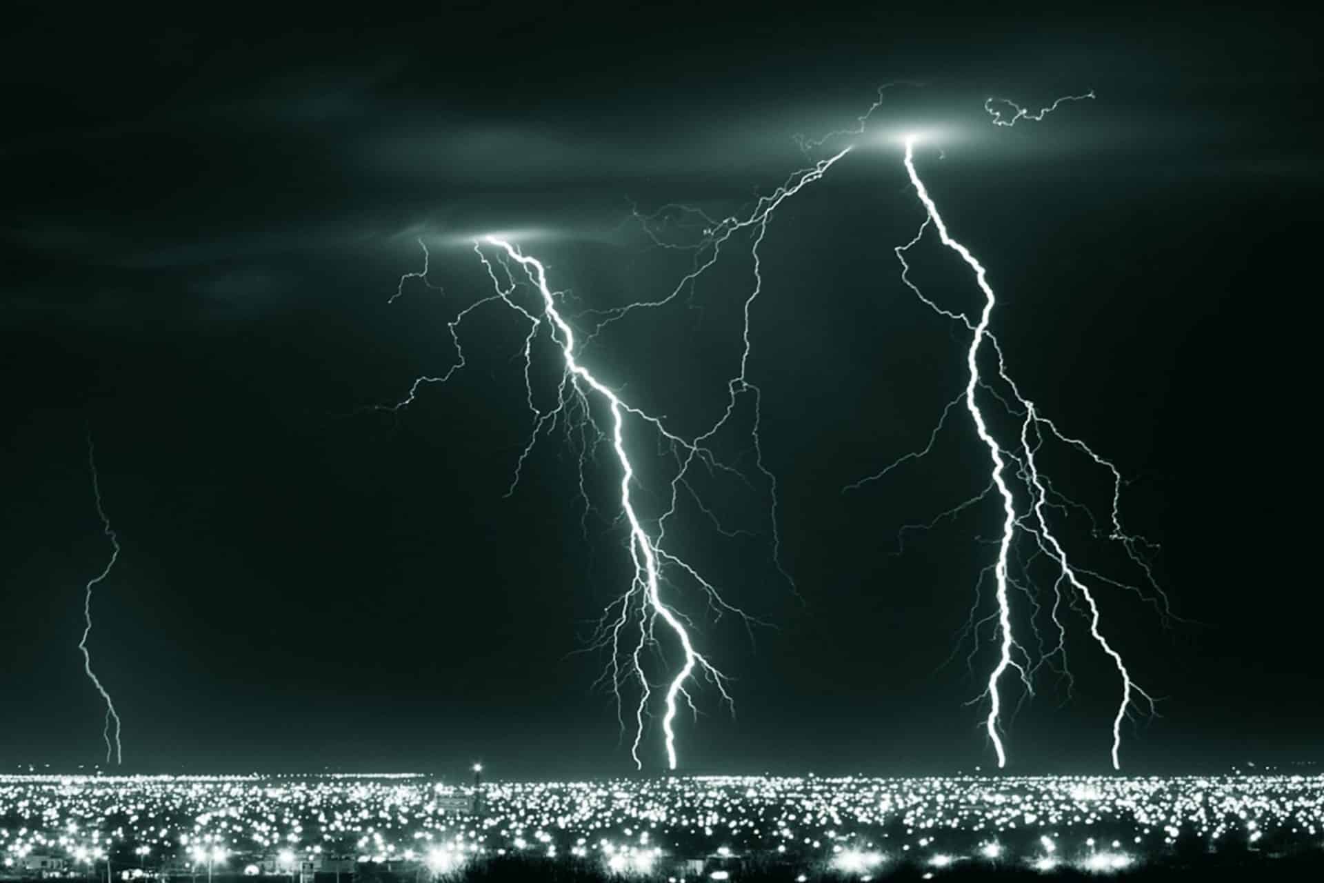 意大利的Rayo Impact驾驶者死亡