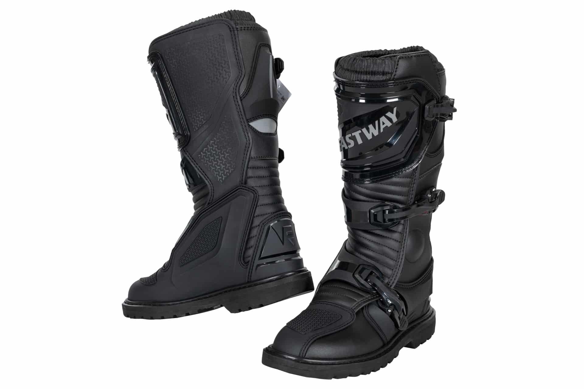Fastway amplía su catálogo con las nuevas zapatillas S-2401 y botas S-2402