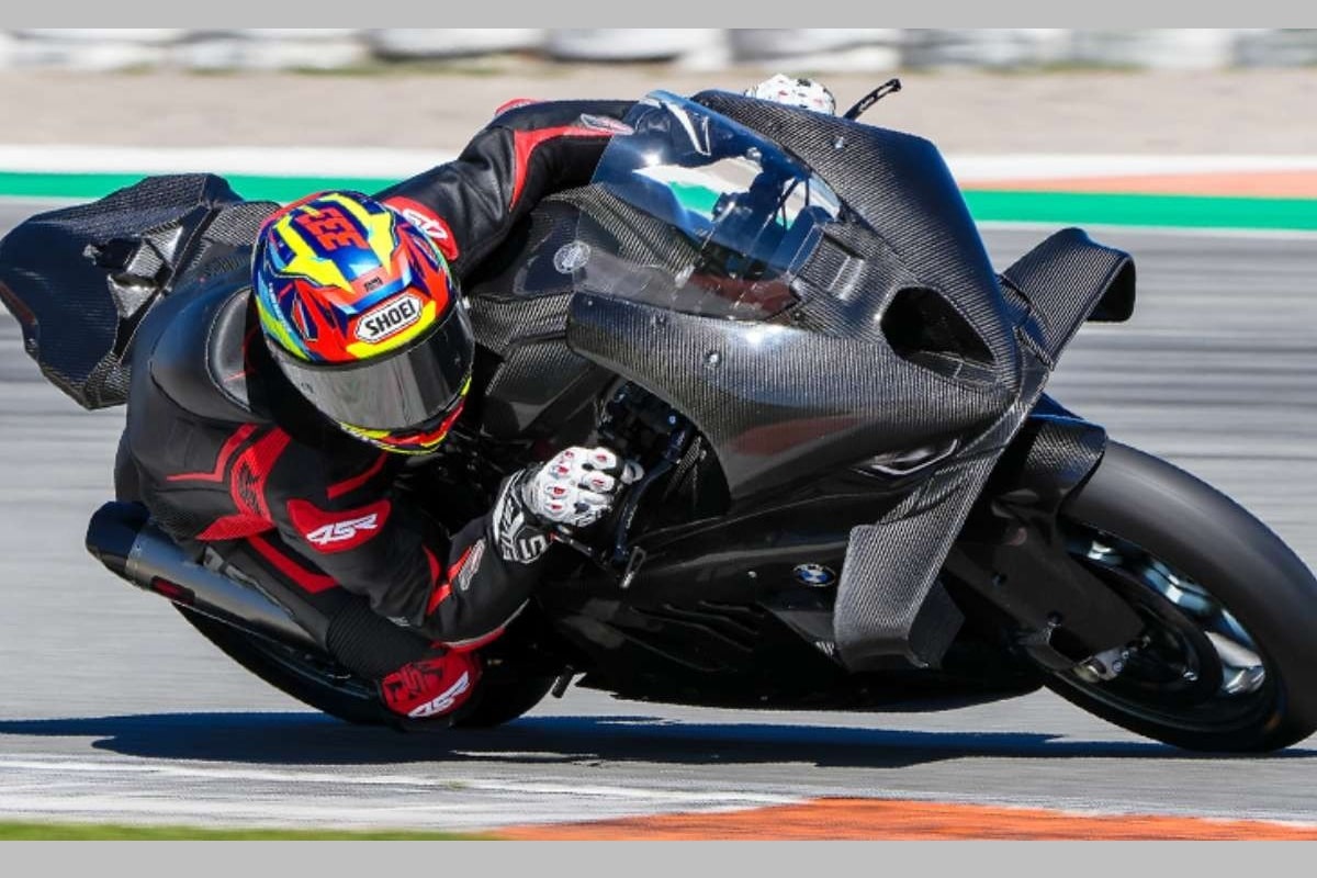 Alpha Racing展示了其新的RC-SBK-M，轨道摩托车几乎与WSBK中的Razgatlioglu Pilota几乎相同