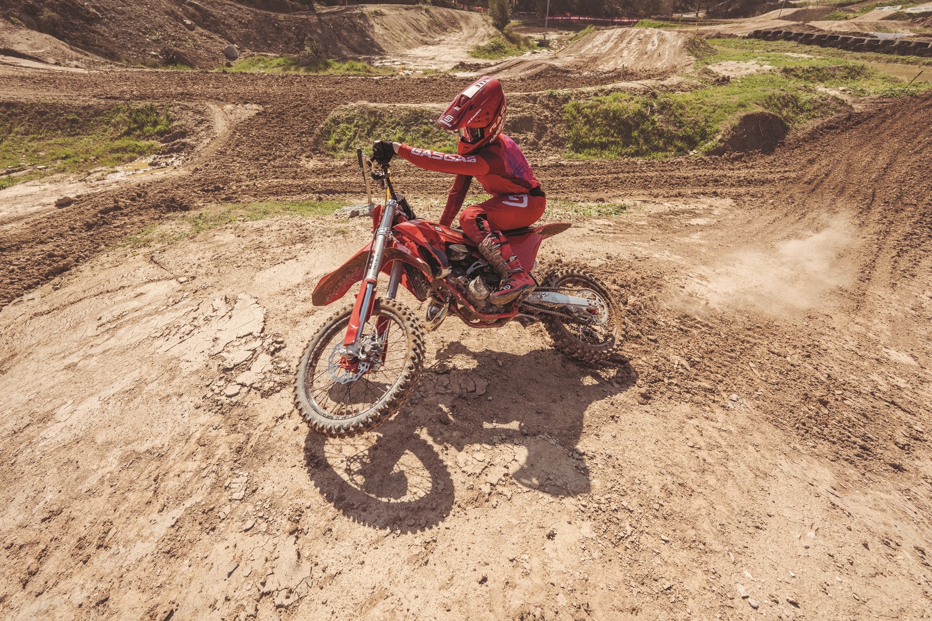 Gasgas Gamas 2026：该品牌揭示了下个赛季的新越野摩托车和Enduro车型