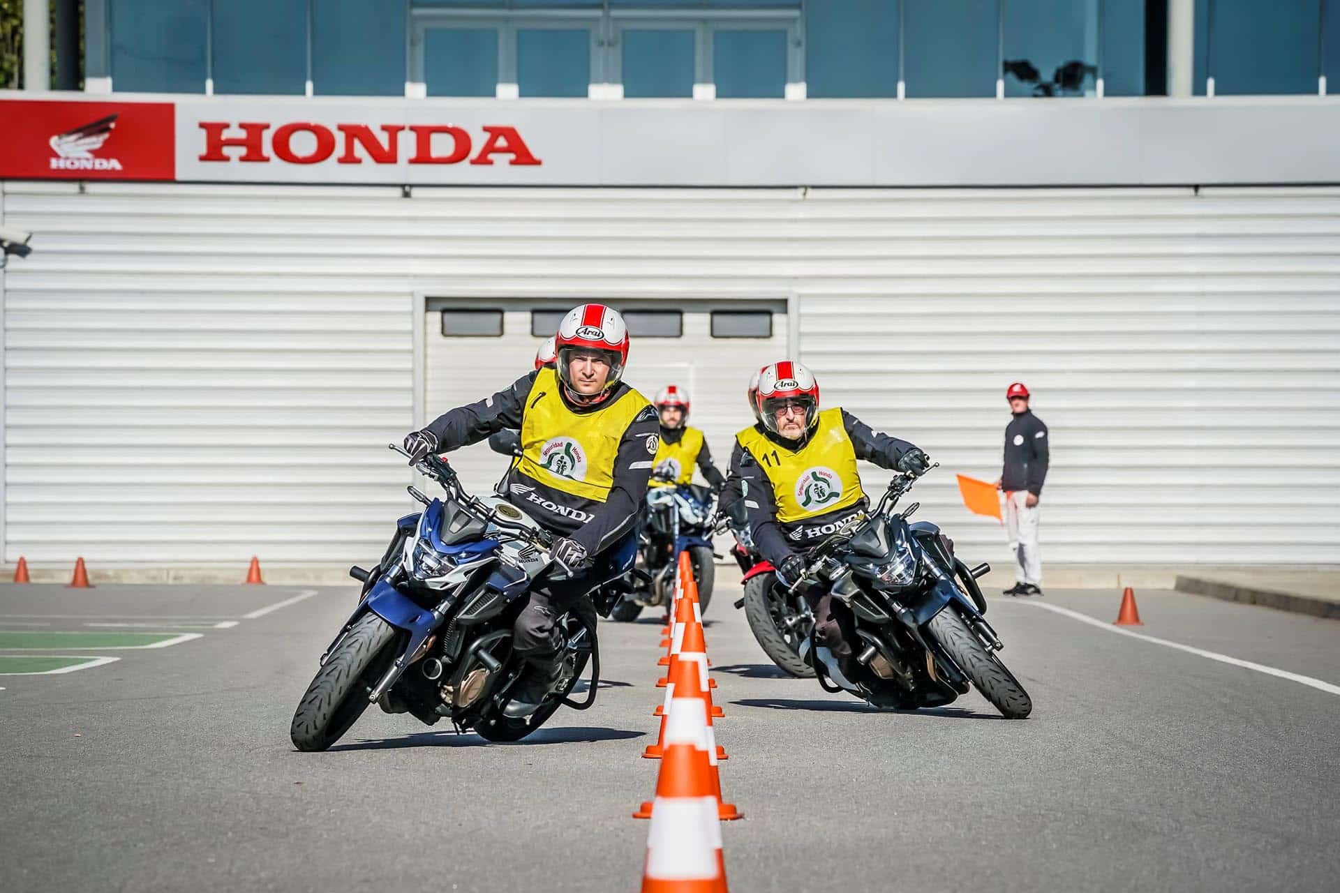 Honda comprometida siempre con la seguridad y no solamente en España