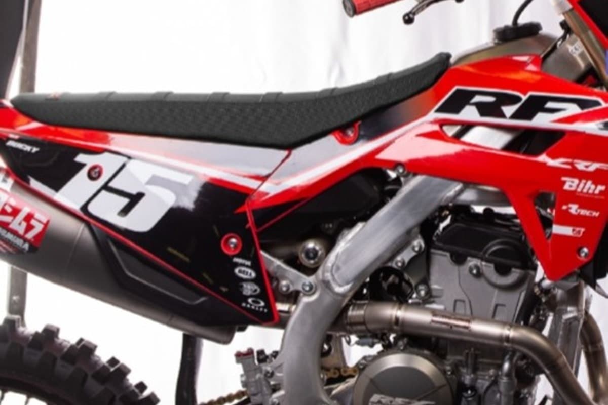 Gama de fundas de asiento RFX 2025: Diseñadas para mejorar el control y el rendimiento en cualquier trazado