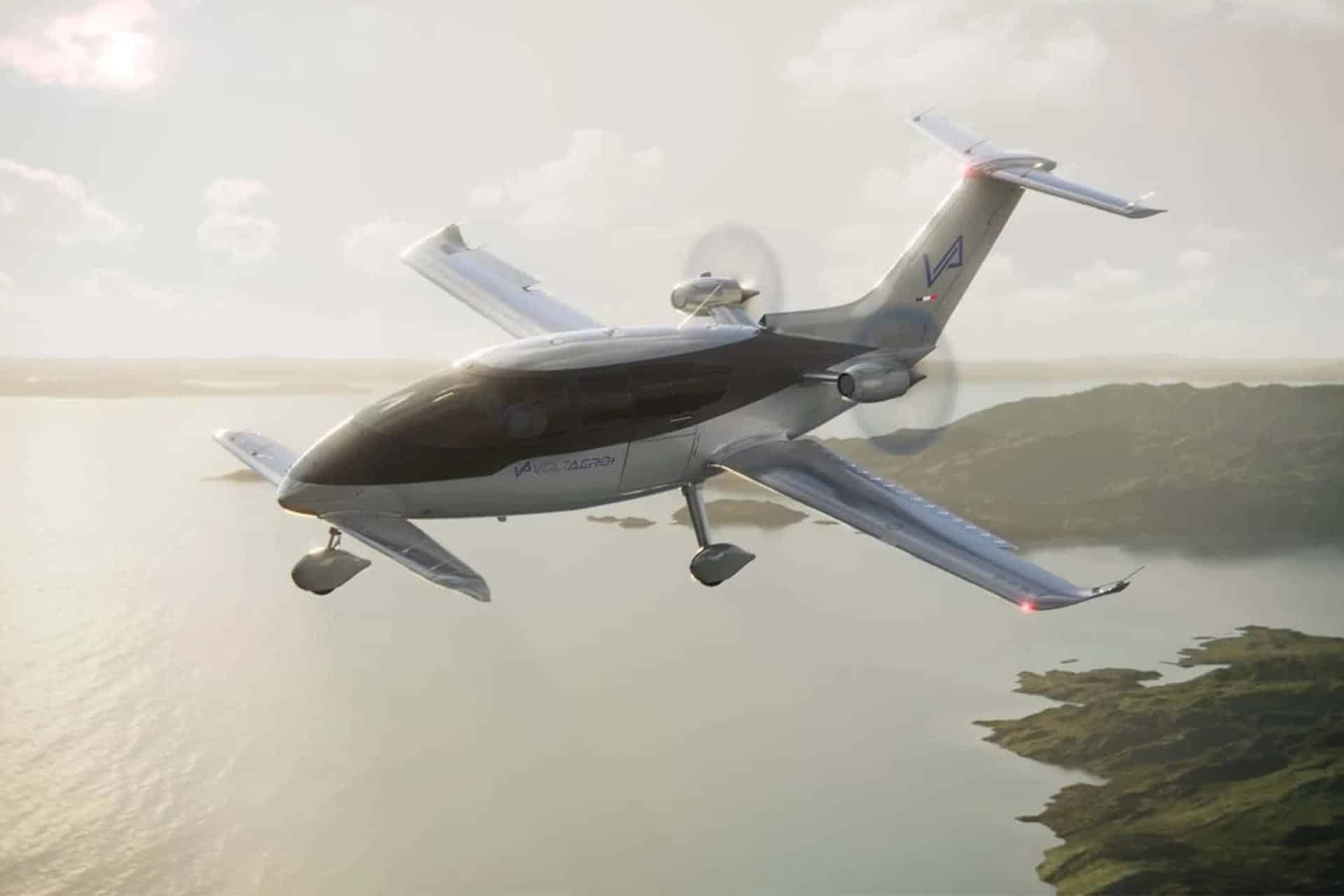 El motor de la Kawasaki H2 no sirve solamente para volar a ras de suelo, también para volar literalmente