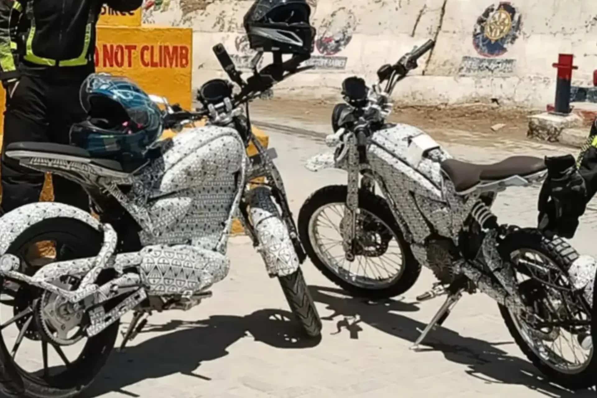 皇家恩菲尔德FF C6