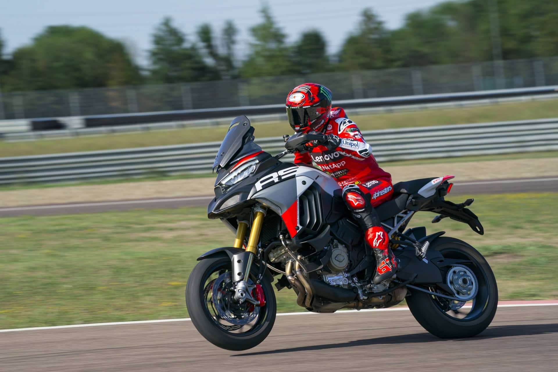 Ducati Multistrada V4 RS 2026