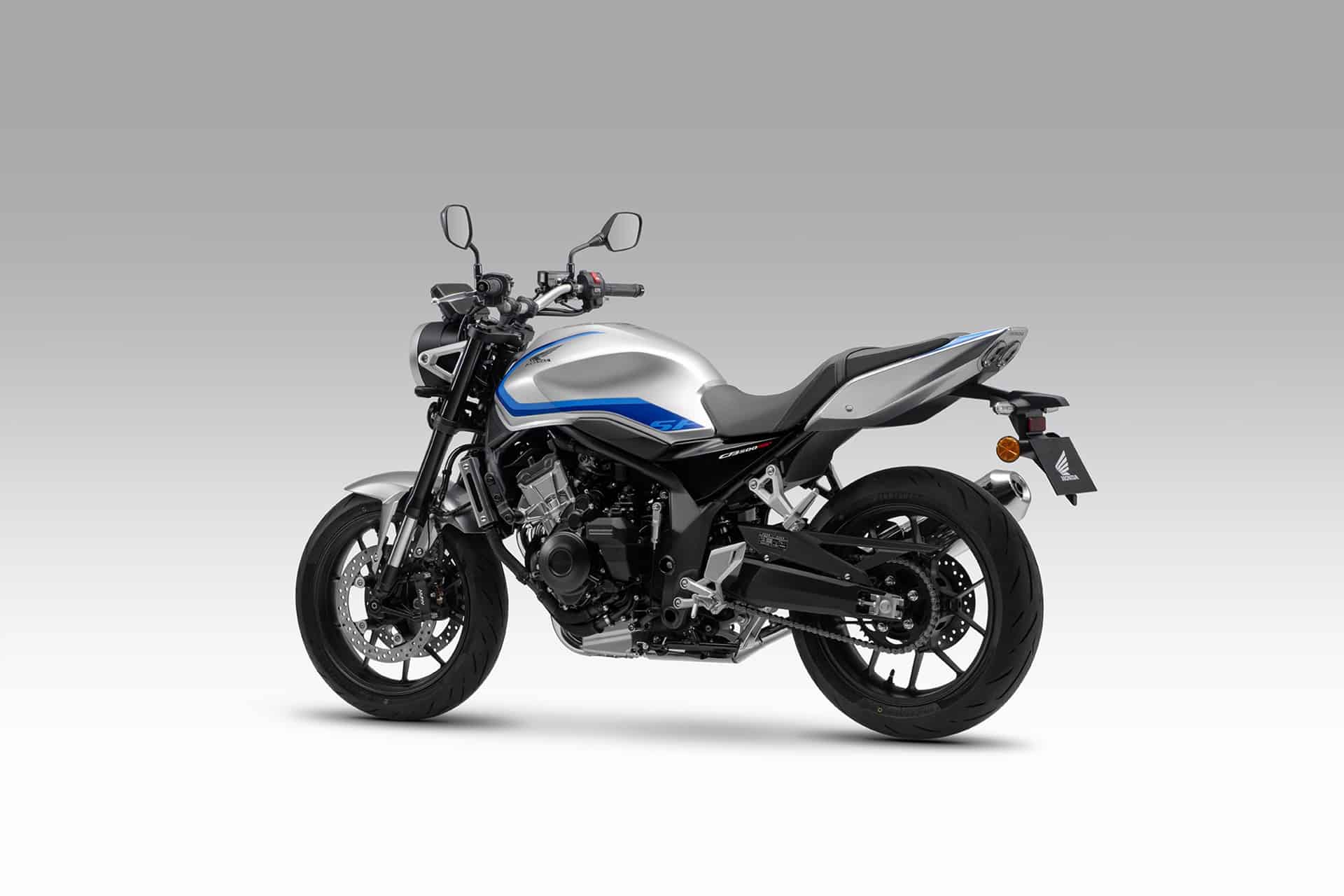 本田在2025年Cimamotor时展示了其新的CB500 Super四