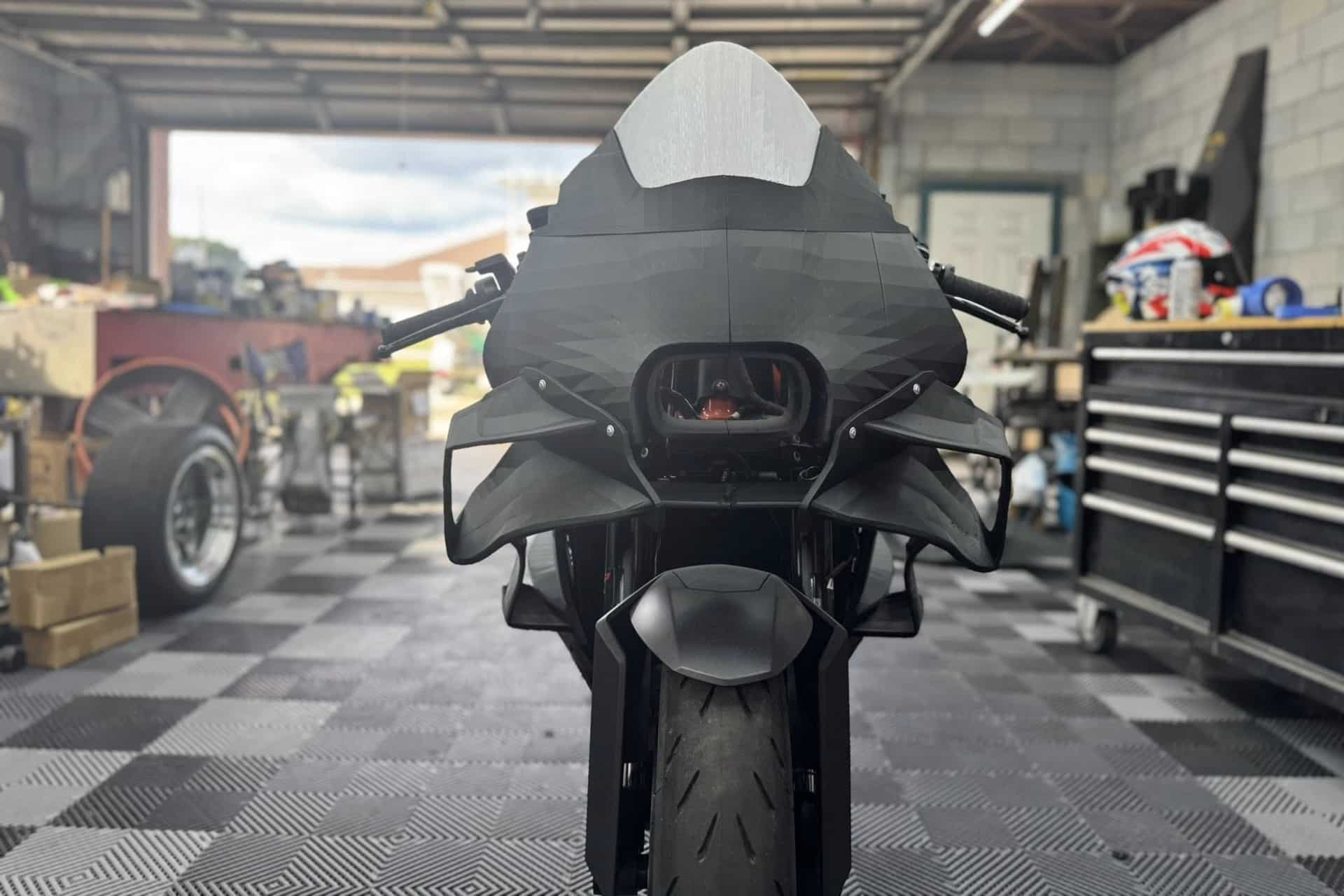 RC16项目：您可以将KTM 1390 Super Duke R转换为摩托车复制品吗？ ...